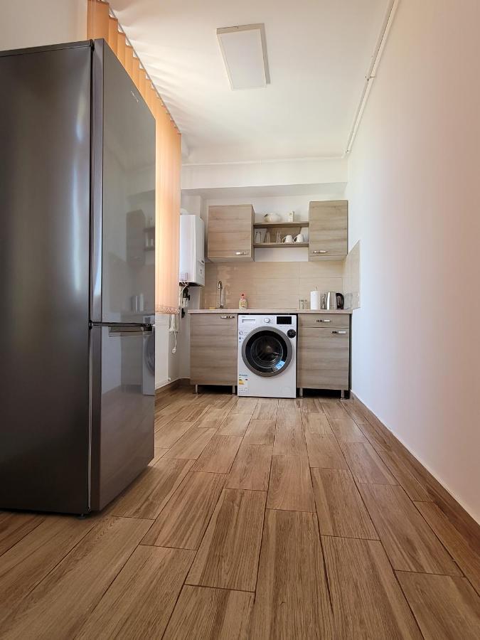 Apartamente Livada Ramnicu Valcea Ngoại thất bức ảnh
