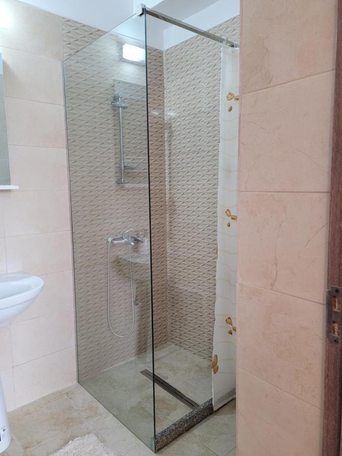Apartamente Livada Ramnicu Valcea Ngoại thất bức ảnh