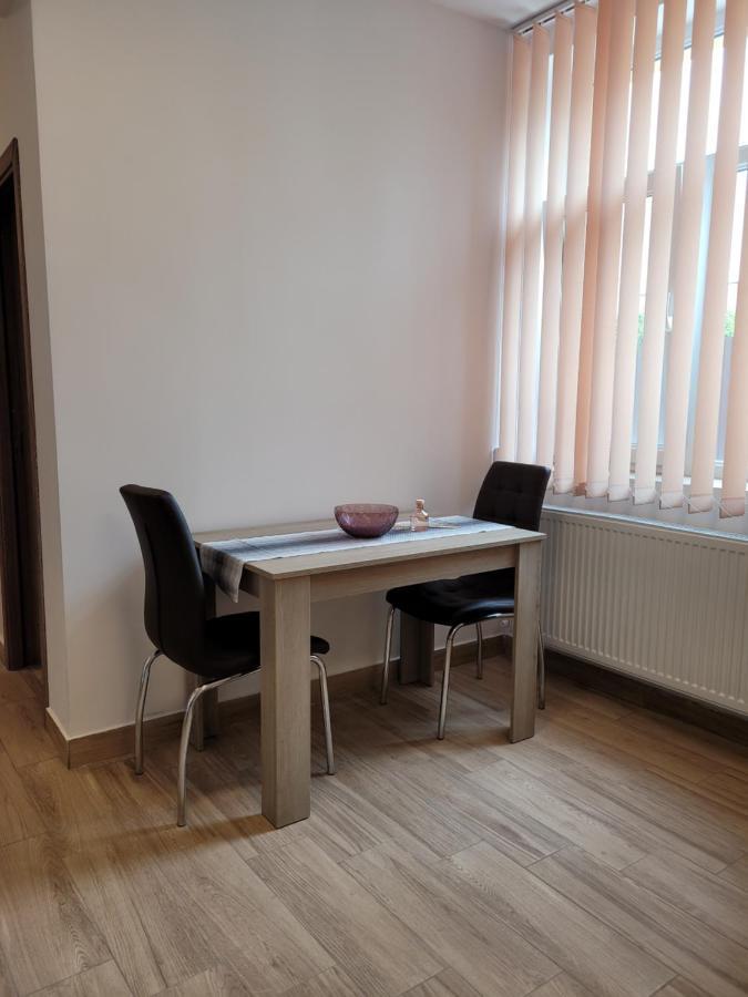 Apartamente Livada Ramnicu Valcea Ngoại thất bức ảnh