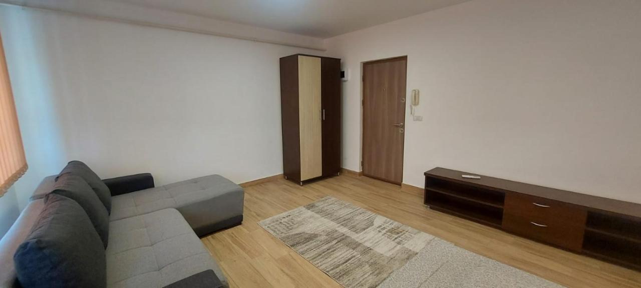 Apartamente Livada Ramnicu Valcea Ngoại thất bức ảnh